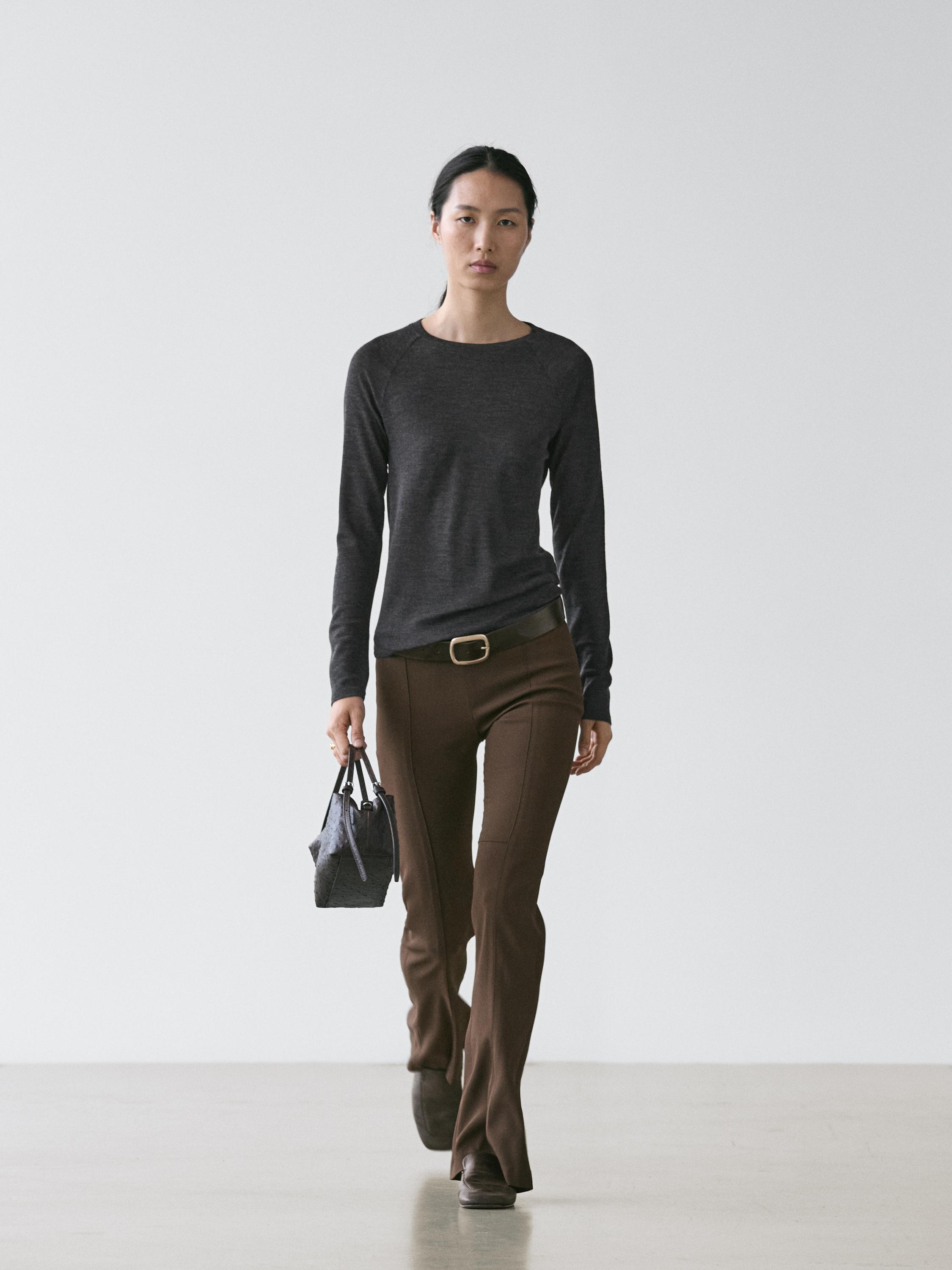 Wool T-shirt with raglan sleeves